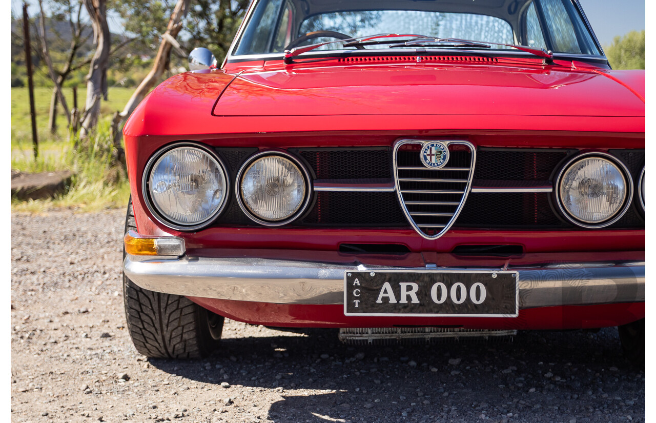 1/1969 Alfa Romeo GT Veloce 1750 2d Coupe Alfa Rosso Red 1.8L