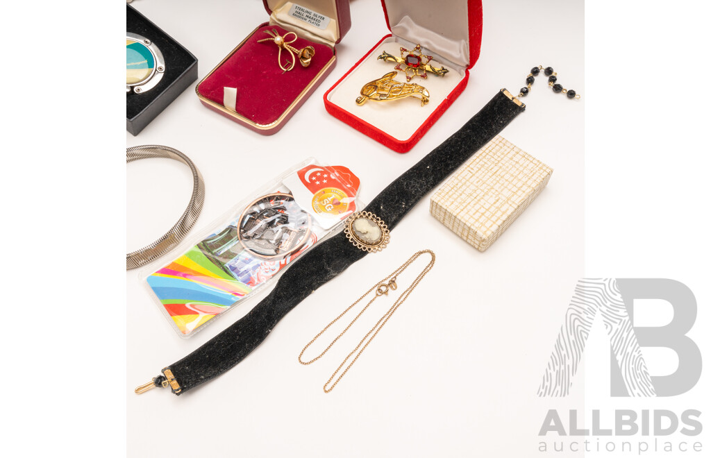 Vintage Jewellery Collection Including a Vintage Sterling Silver Cultured Pearl Rose in Original Box with Many Other Wonderful Pieces