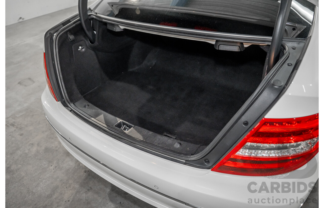 11/2011 Mercedes-Benz C250 CDI BE W204 MY11 2d Coupe Calcite White Turbo Diesel 2.1L
