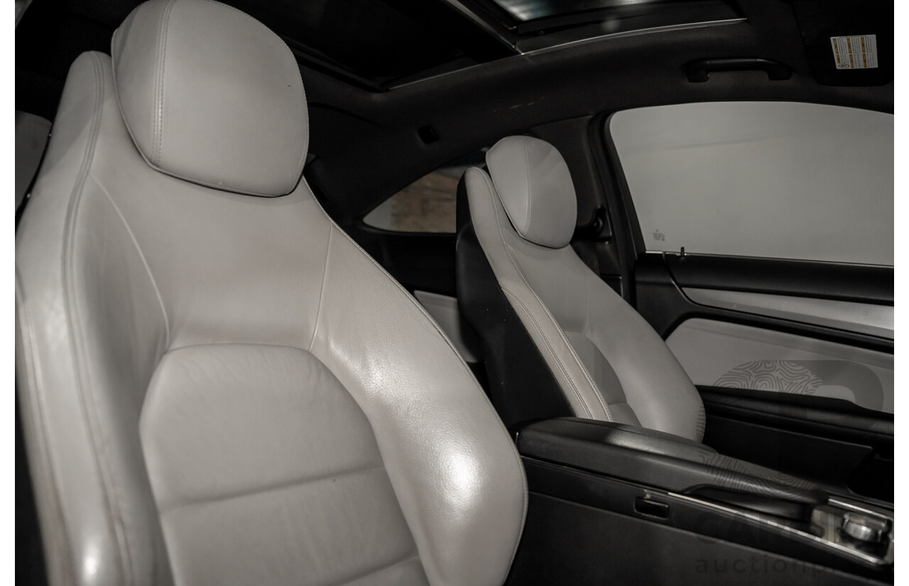 11/2011 Mercedes-Benz C250 CDI BE W204 MY11 2d Coupe Calcite White Turbo Diesel 2.1L