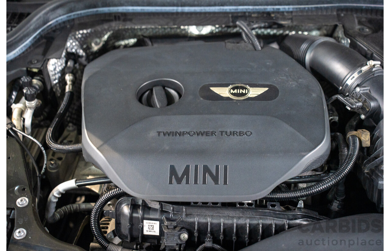 9/2015 Mini Cooper F56 3d Hatchback Pepper White/Midnight Black Turbo 1.5L