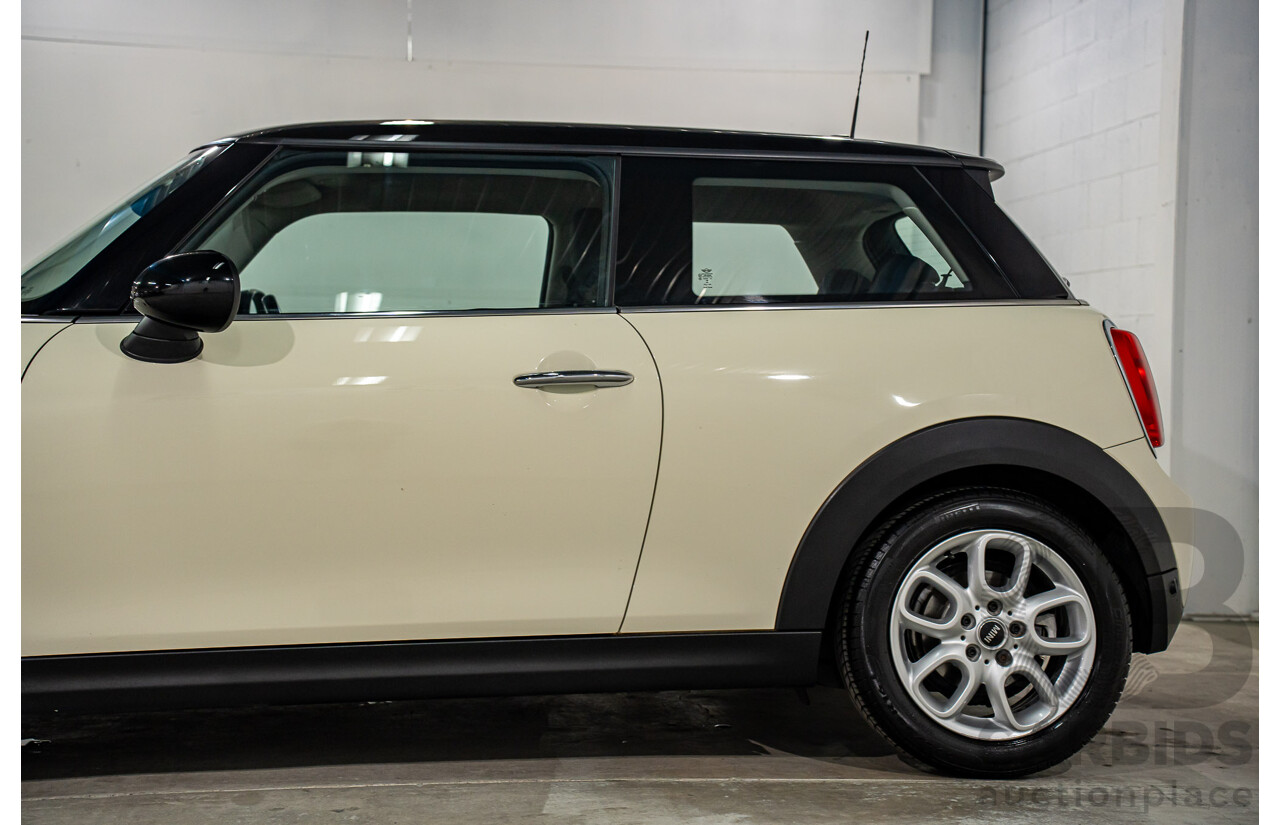 9/2015 Mini Cooper F56 3d Hatchback Pepper White/Midnight Black Turbo 1.5L