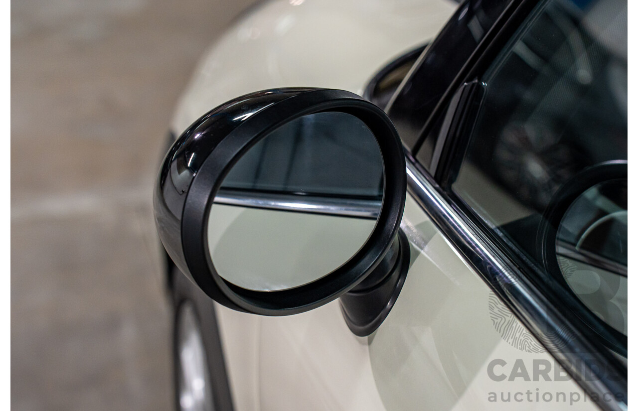 9/2015 Mini Cooper F56 3d Hatchback Pepper White/Midnight Black Turbo 1.5L