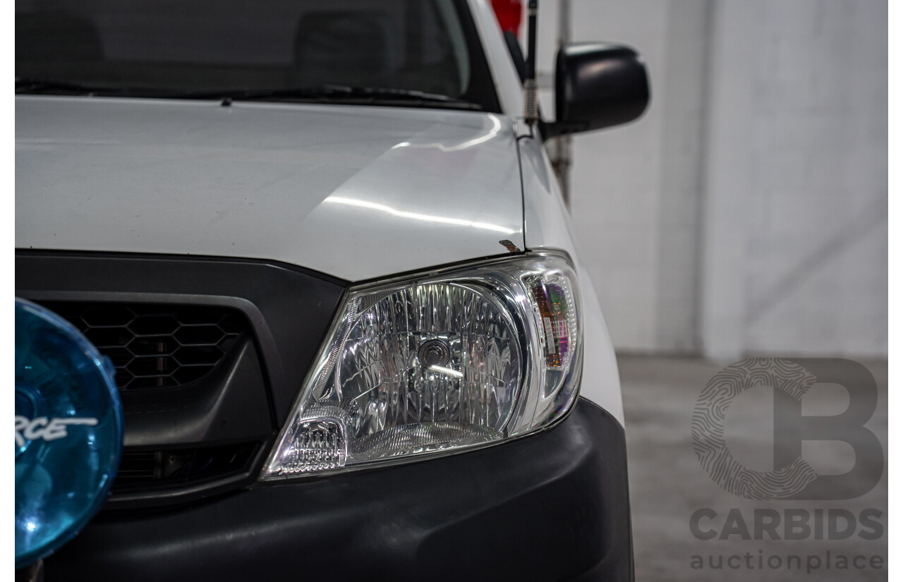 7/2009 Toyota Hilux Workmate TGN16R 08 Upgrade C/Chas White 2.7L