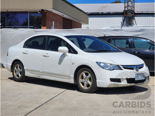 6/2008 Honda Civic VTi MY07 4d Sedan White 1.8L