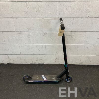 RIVAL Pro-Series Scooter RIVAL Pro-Series Scooter