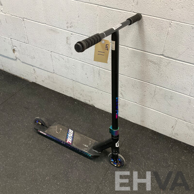 RIVAL Pro-Series Scooter