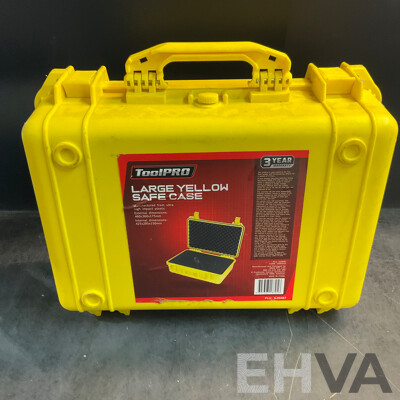 DJI FPV Drone with Remote, Goggles, Controller, Batterties X3 and Accessories in ToolPro Safe Case