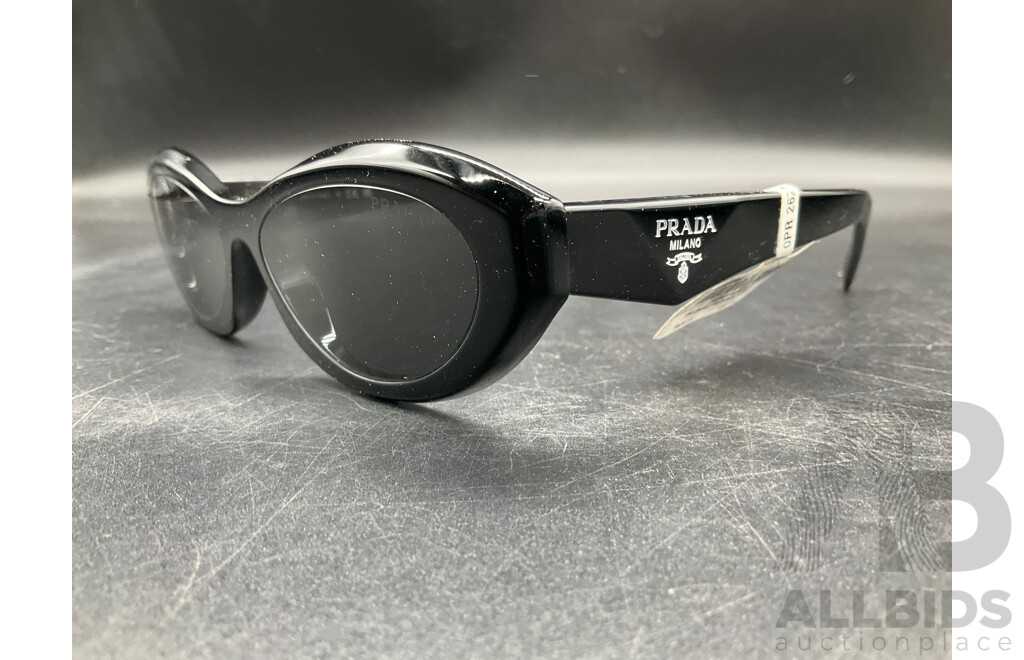 Black Oval Frame Sunglasses Branded Prada