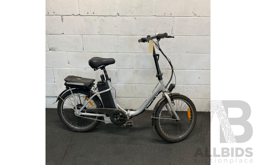 Estate Folding E-Bike