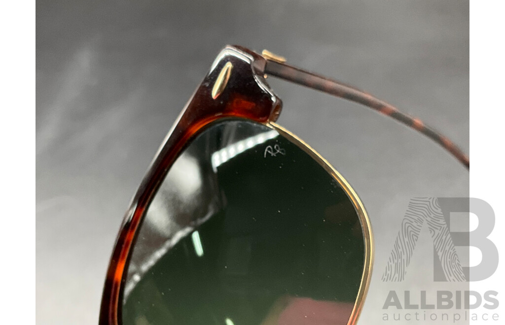 Clubmaster Classic Sunglasses Branded Ray-Ban