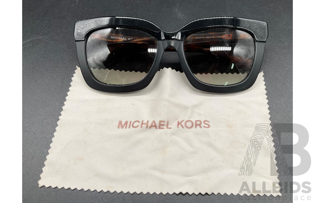 Polynesia Sunglasses Branded Michael Kors