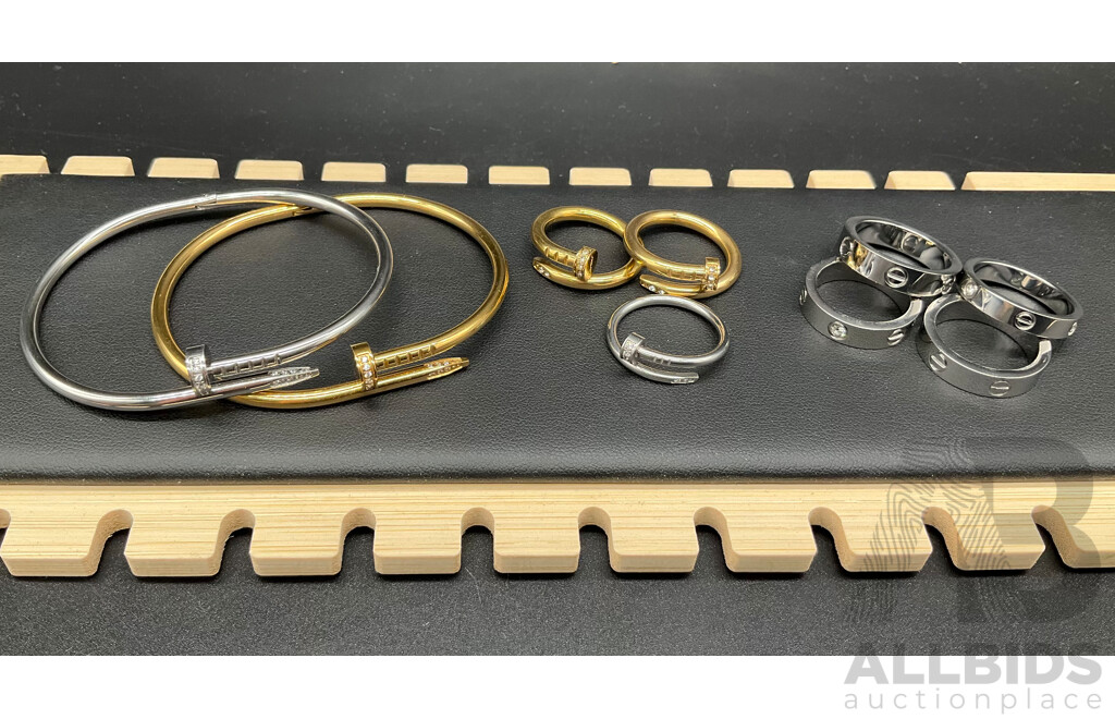 Assorted Costume Jewellery - Lot of 9