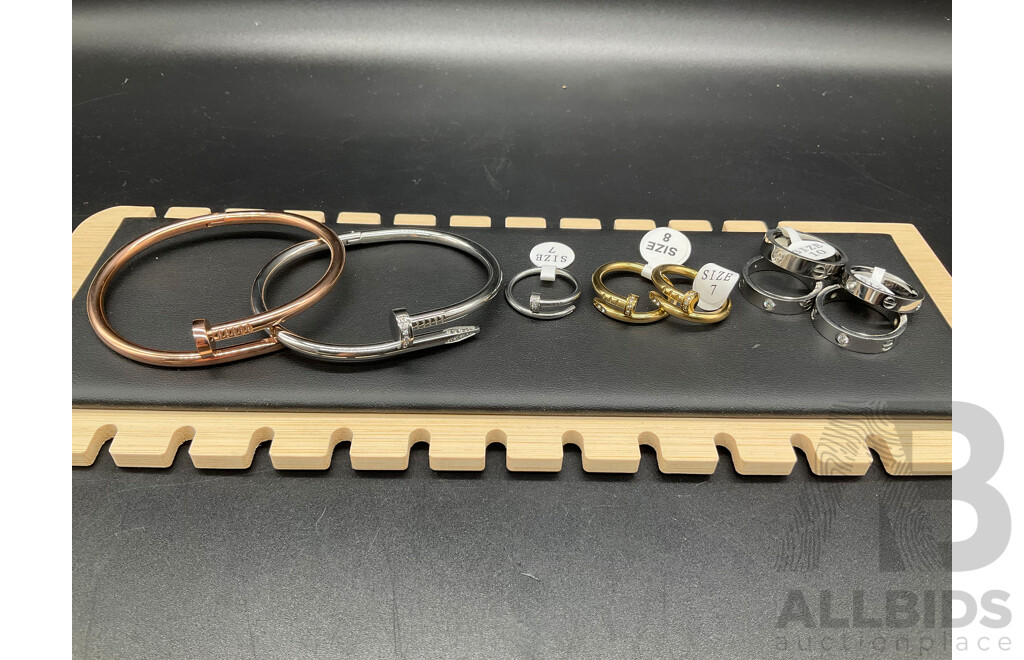 Assorted Costume Jewellery - Lot of 9