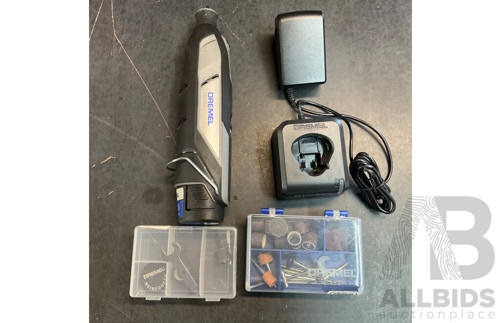 Dremel 8240 Cordless Rotary Tool with Charger & Battery & Accessories