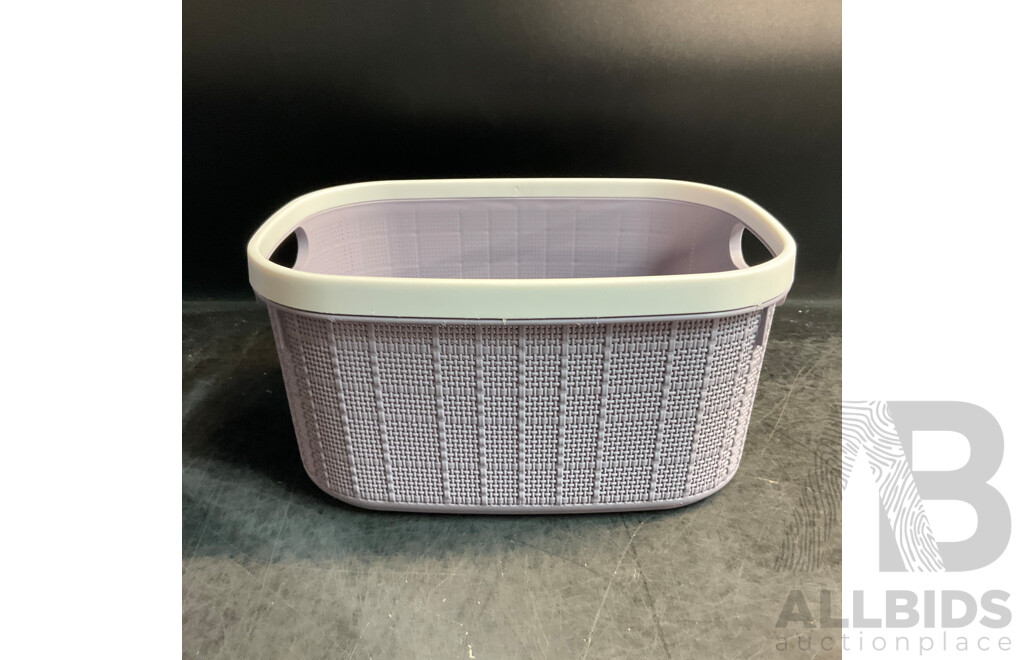 Plastic Storage Basket -  - Lot of 60