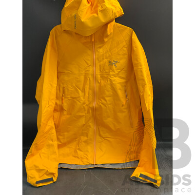 ARC'TERYX Men's Size L Beta Jacket - Yellow -ORP$650