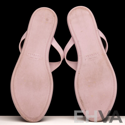 Versace Medusa Palazzo Thong Sandals, Pink Rubber, Size 41
