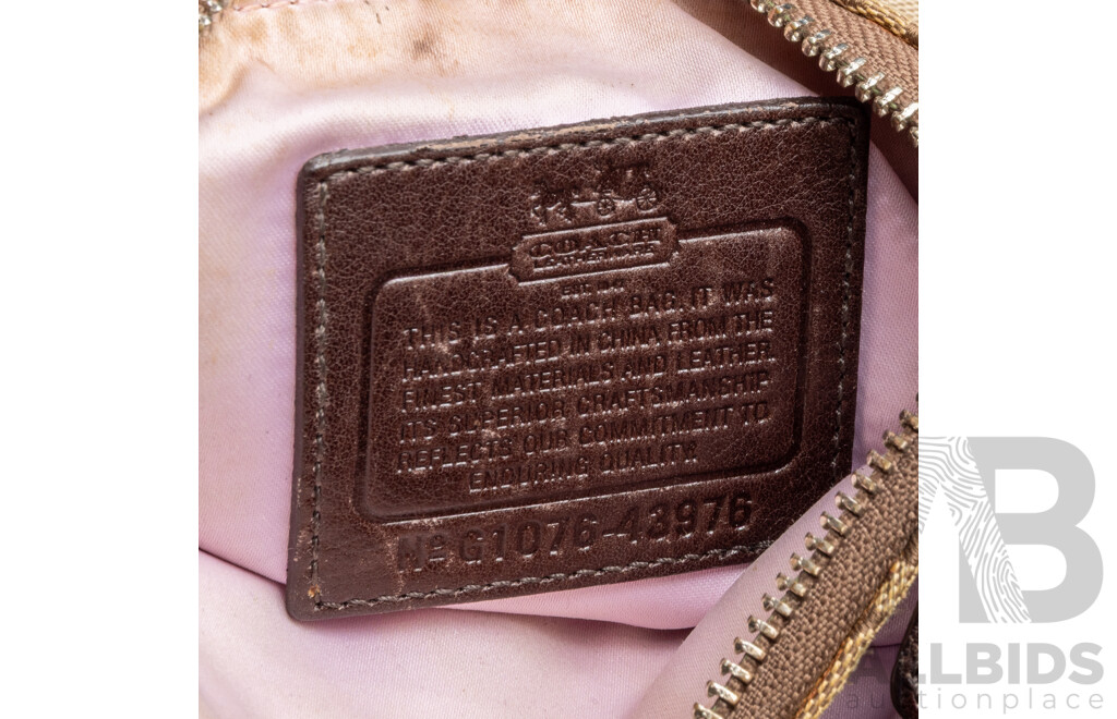 Coach Legacy Signature Swingpack Crossbody Bag, G1076-43976