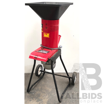 Magnum Electric Garden Chipper/Chopper