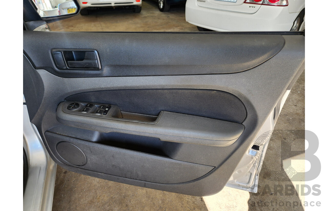 3/2007 Ford Focus LX LS 4d Sedan Silver 2.0L