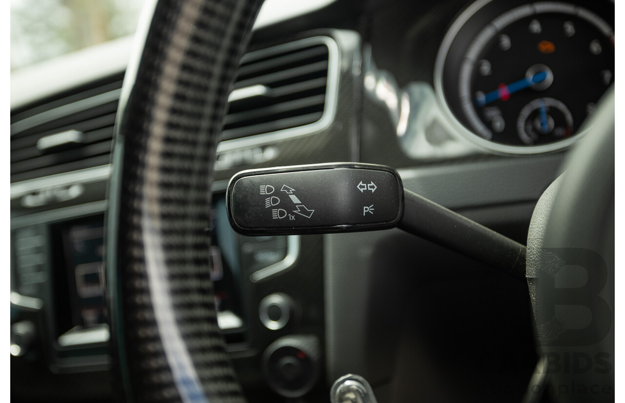 7/2015 Volkswagen Golf R Mk7 (AWD) AU MY15 5d Hatchback Lapiz Blue Metallic Turbo 2.0L - Stage 3 APR