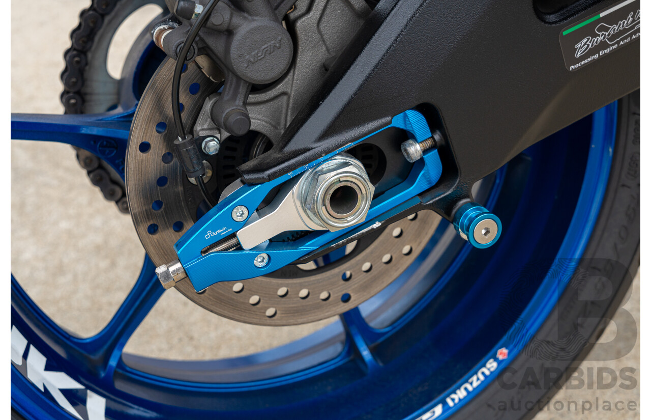 08/2017 Suzuki GSX-R1000R 999cc Super Sport Motorbike Glass Sparkle Black