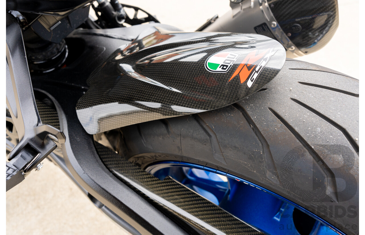 08/2017 Suzuki GSX-R1000R 999cc Super Sport Motorbike Glass Sparkle Black