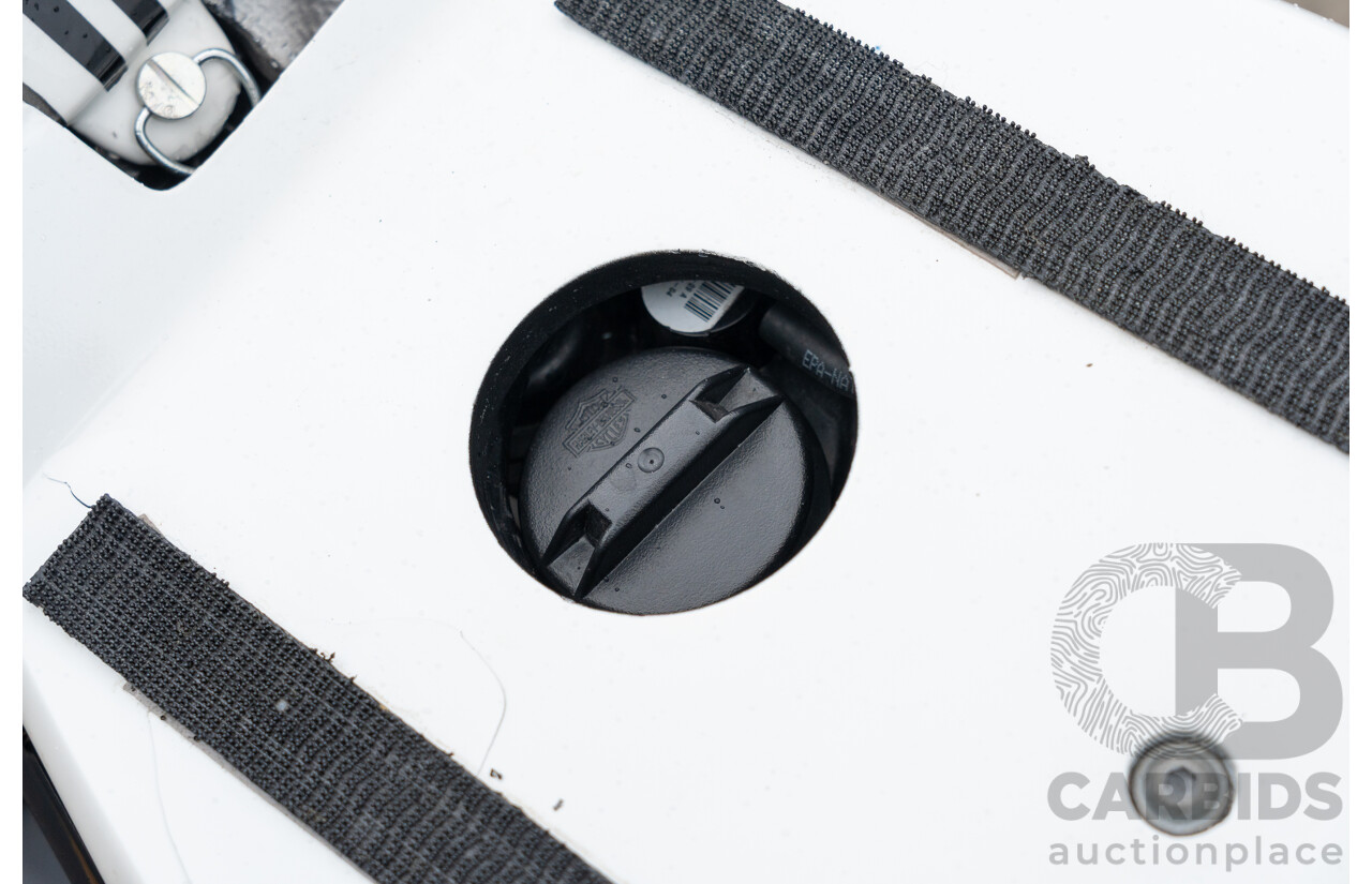 04/2014 Harley Davidson Night Rod Special 1250 ABS V-Rod VRSCDX 1250cc Motorbike White / Black - Modified