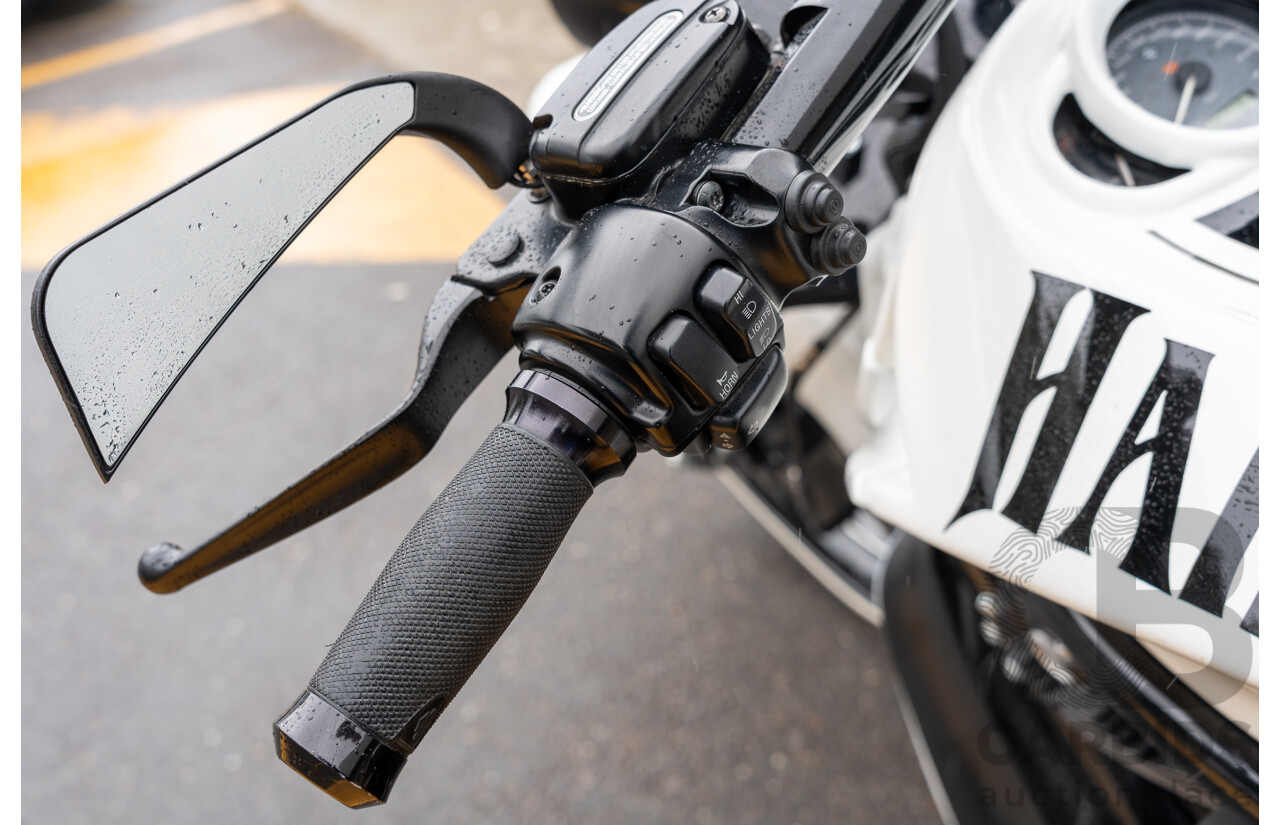 04/2014 Harley Davidson Night Rod Special 1250 ABS V-Rod VRSCDX 1250cc Motorbike White / Black - Modified