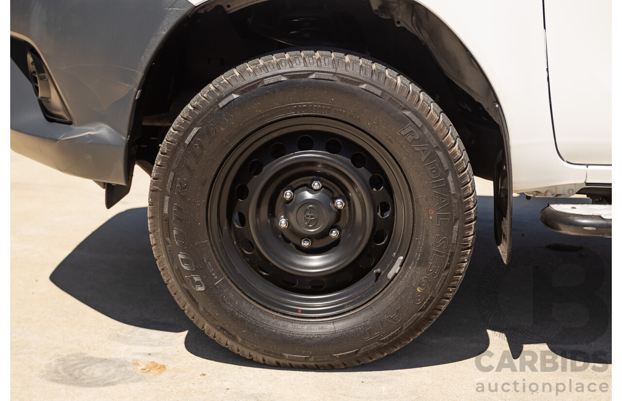 02/2019 Toyota Hilux WORKMATE GUN135R MY19 Double Cab P/Up White Turbo Diesel 2.4L