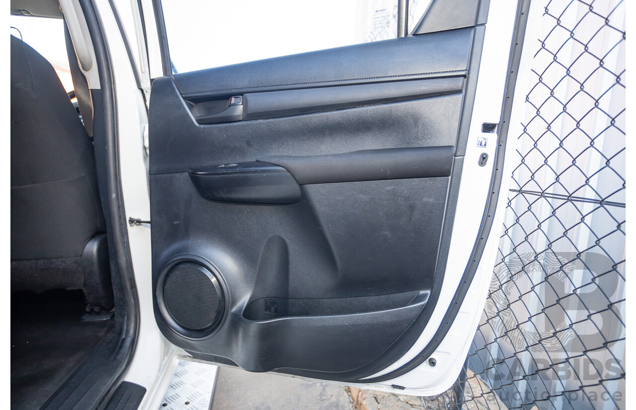 02/2019 Toyota Hilux WORKMATE GUN135R MY19 Double Cab P/Up White Turbo Diesel 2.4L