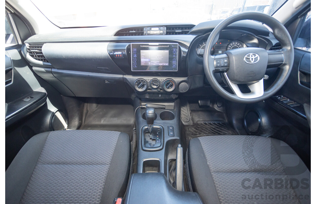 02/2019 Toyota Hilux WORKMATE GUN135R MY19 Double Cab P/Up White Turbo Diesel 2.4L