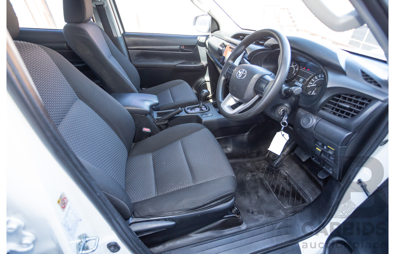 02/2019 Toyota Hilux WORKMATE GUN135R MY19 Double Cab P/Up White Turbo Diesel 2.4L