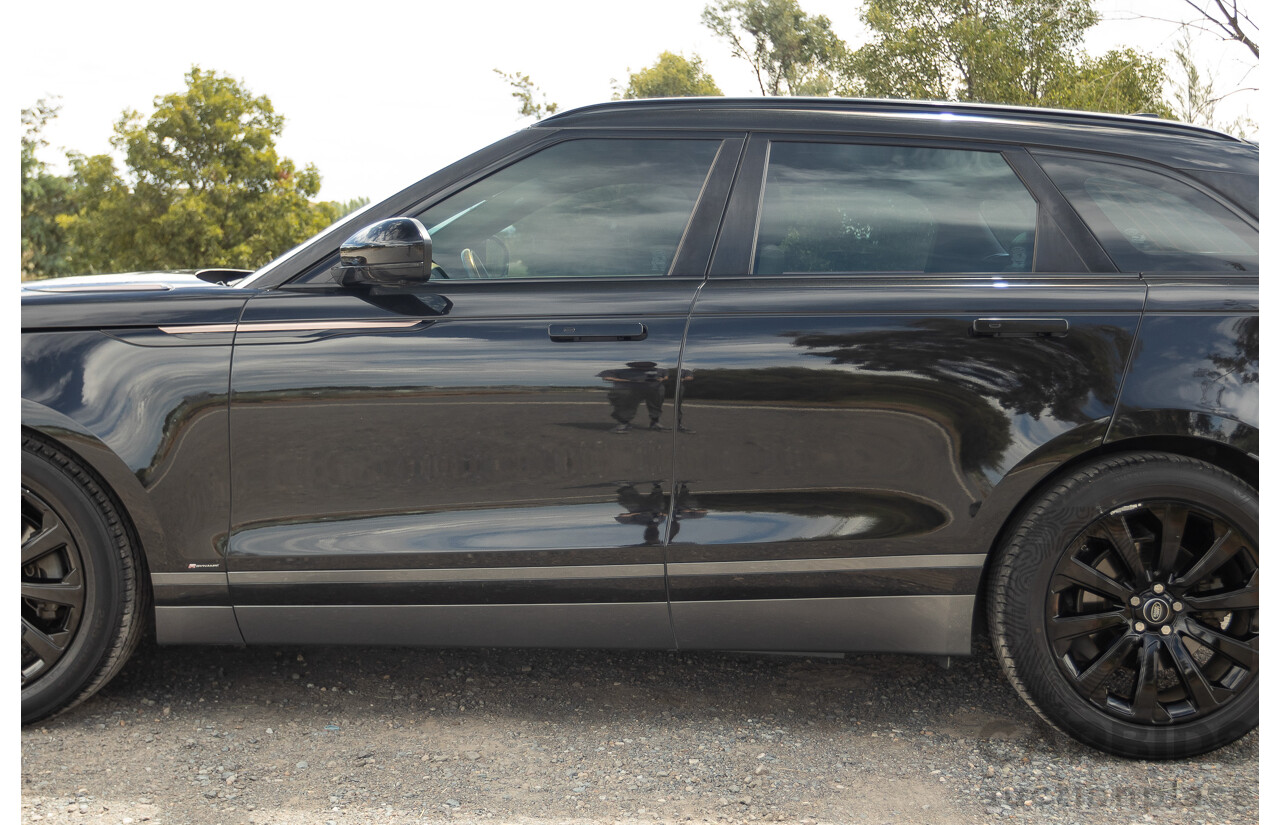 09/2017 Range Rover Velar D300 R-Dynamic SE (AWD) MY18 4D Wagon Santorini Black Turbo Diesel 3.0L