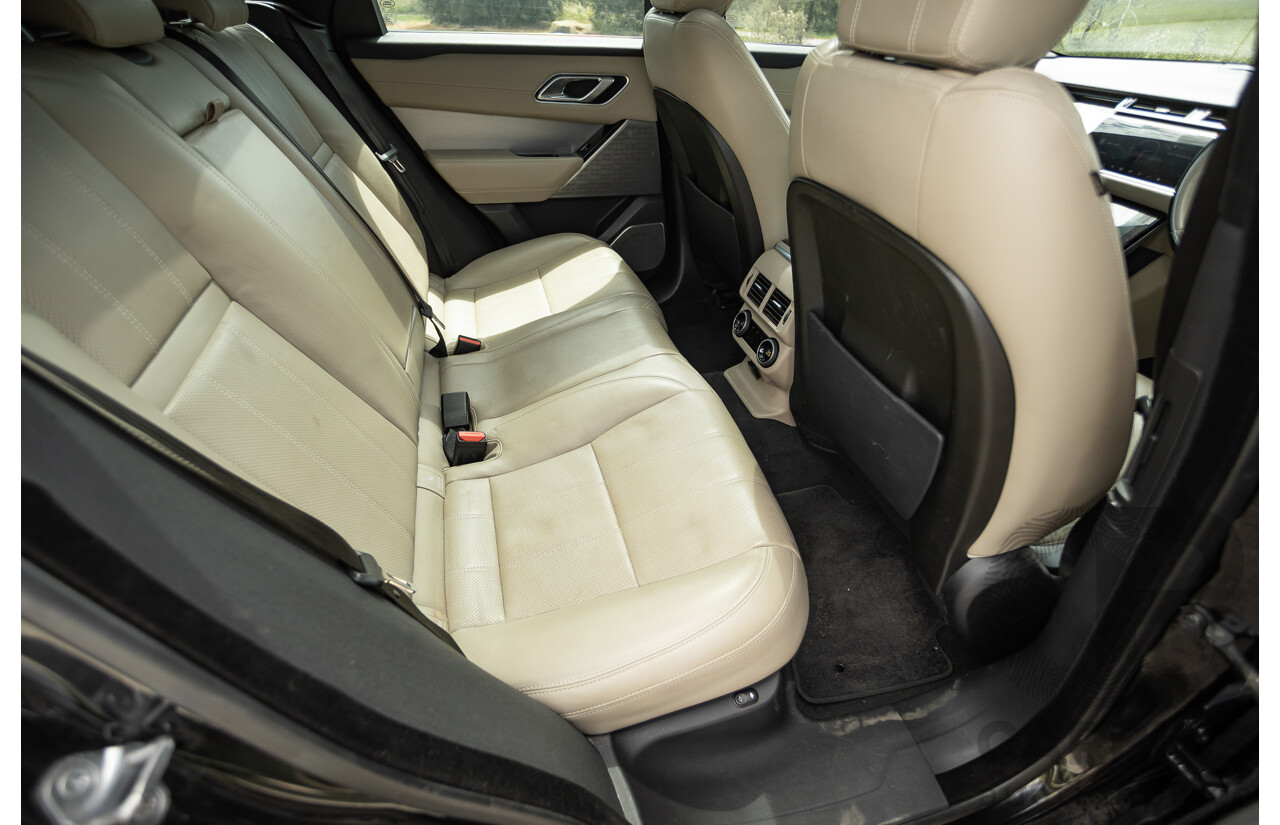 09/2017 Range Rover Velar D300 R-Dynamic SE (AWD) MY18 4D Wagon Santorini Black Turbo Diesel 3.0L