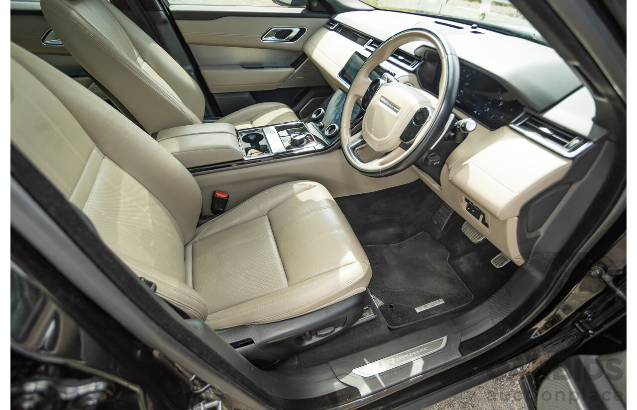 09/2017 Range Rover Velar D300 R-Dynamic SE (AWD) MY18 4D Wagon Santorini Black Turbo Diesel 3.0L
