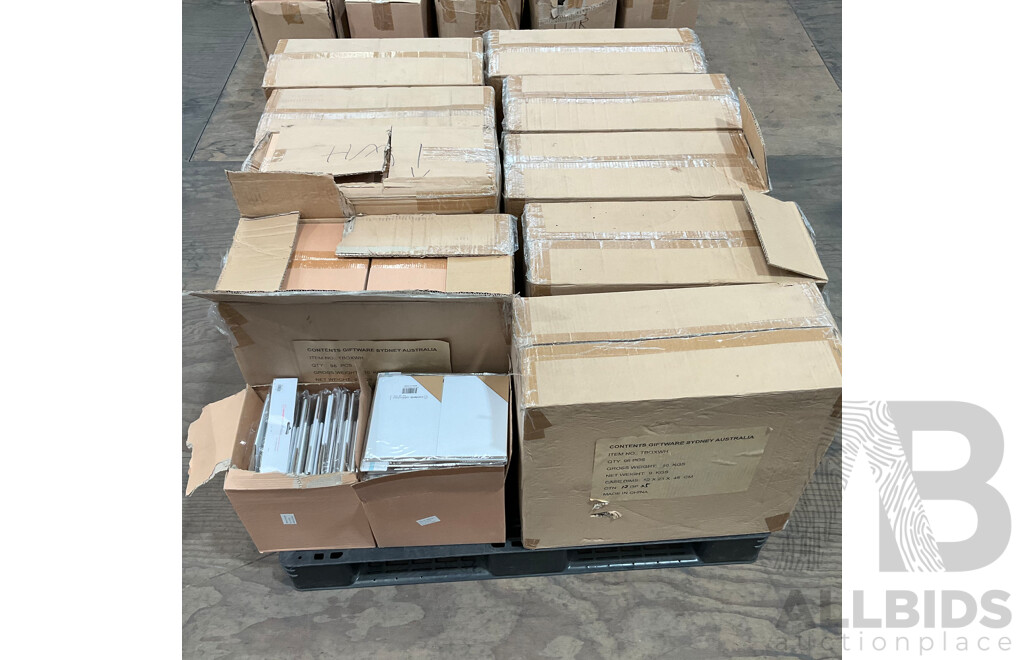 Pallet of Content Celebrations Giftware Box - White & Red - Total in 914 PCS