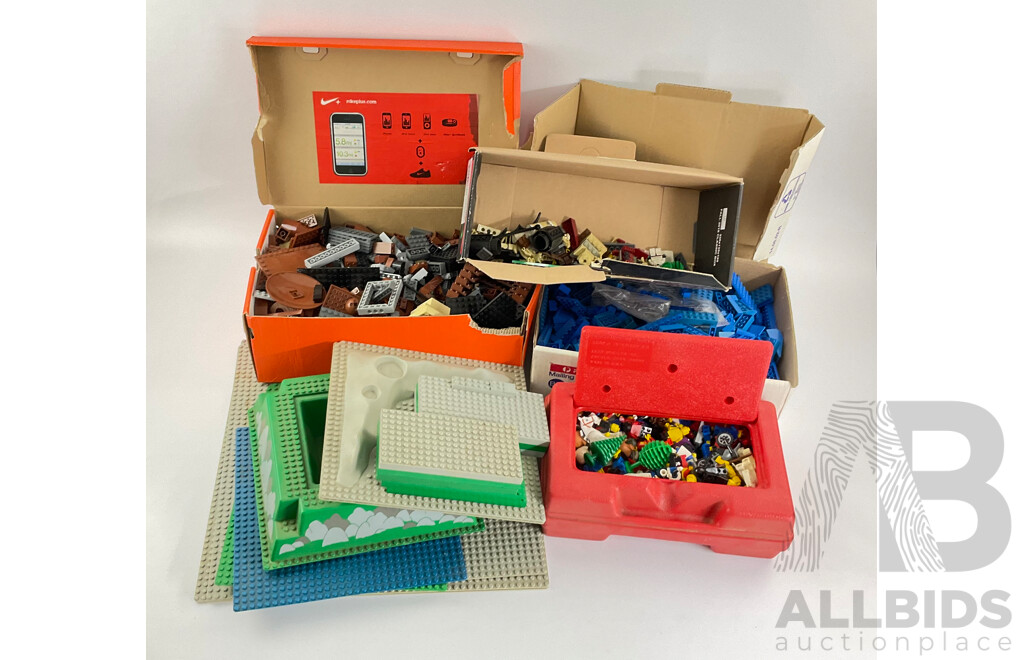 Collection of Vintage Lego Pieces Including Figures, Animals, Base Plates