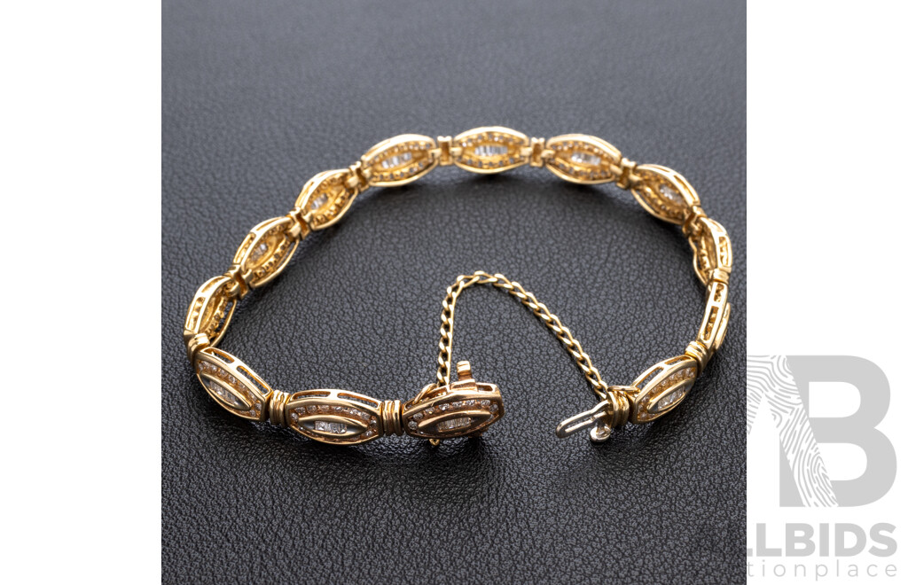 14ct Yellow Gold Diamond Set Bracelet, TDW 2.30ct, 13.27 Grams