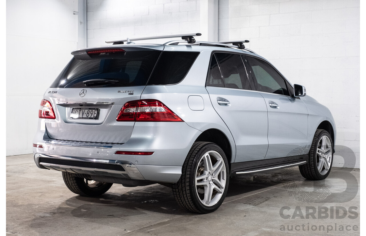 3/2014 Mercedes-Benz ML 250 CDI Bluetec (4x4) 166 4d Wagon Diamond Silver Metallic Turbo Diesel 2.1L