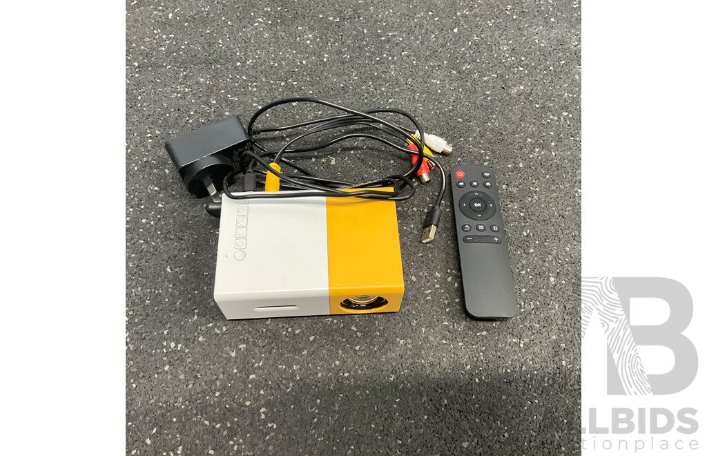 Assorted Household Items Includes Suitcase, Quilt Cover, Car Door Seals for Afra Romeo 30 and More