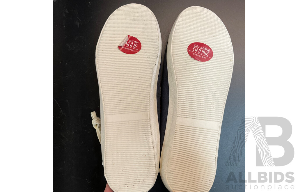 Assorted Women's 8/37/38 & Men's 11/12  Footwear and Jumper