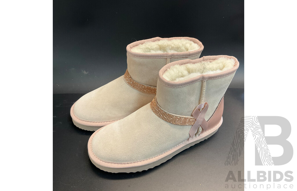 Assorted Women's 8/37/38 & Men's 11/12  Footwear and Jumper