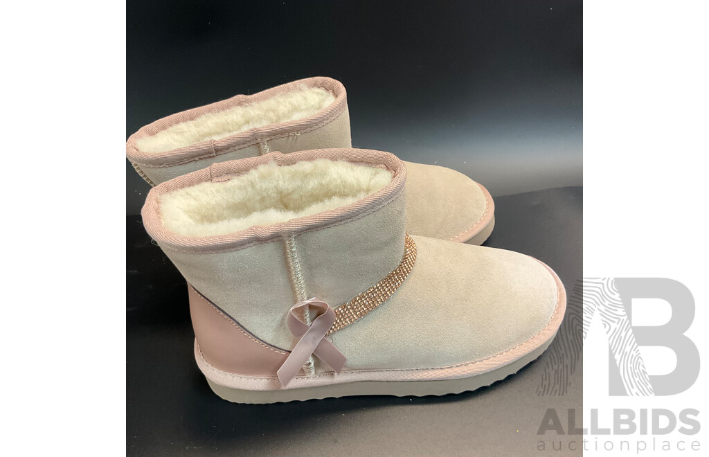 Assorted Women's 8/37/38 & Men's 11/12  Footwear and Jumper