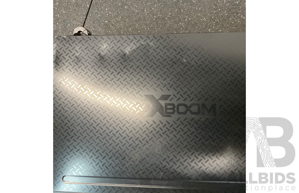 LG CM8235 Speaker System