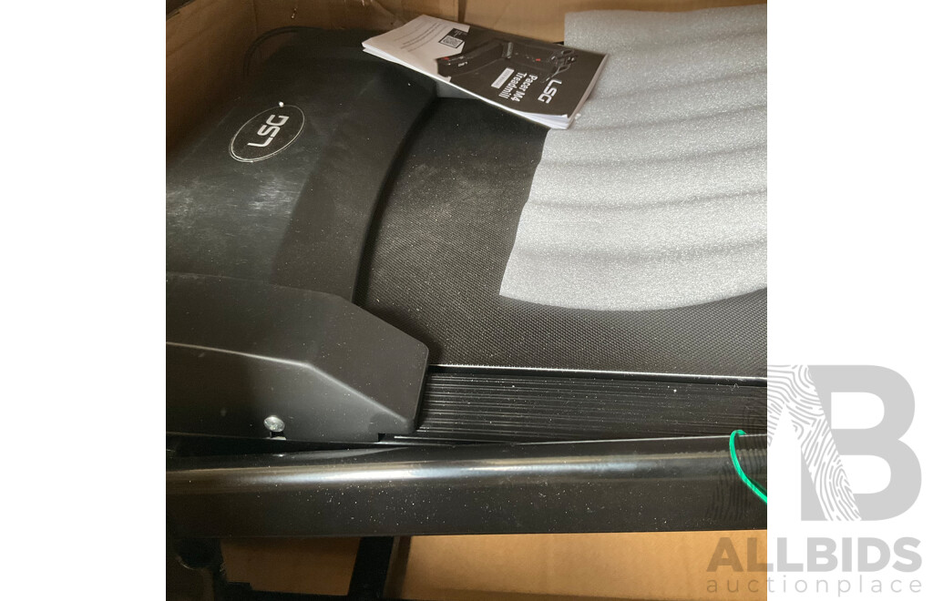 LSG Pacer M4 Treadmill