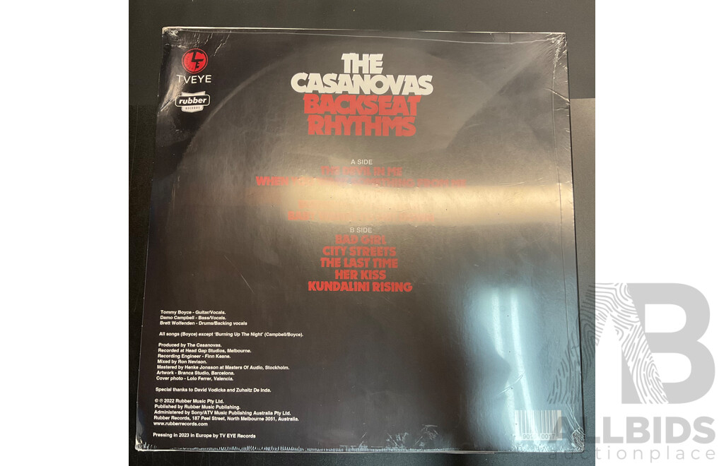 TEAC TTD107D Retro Stereo Turntable W/Bluetooth Input & the Casanovas Record