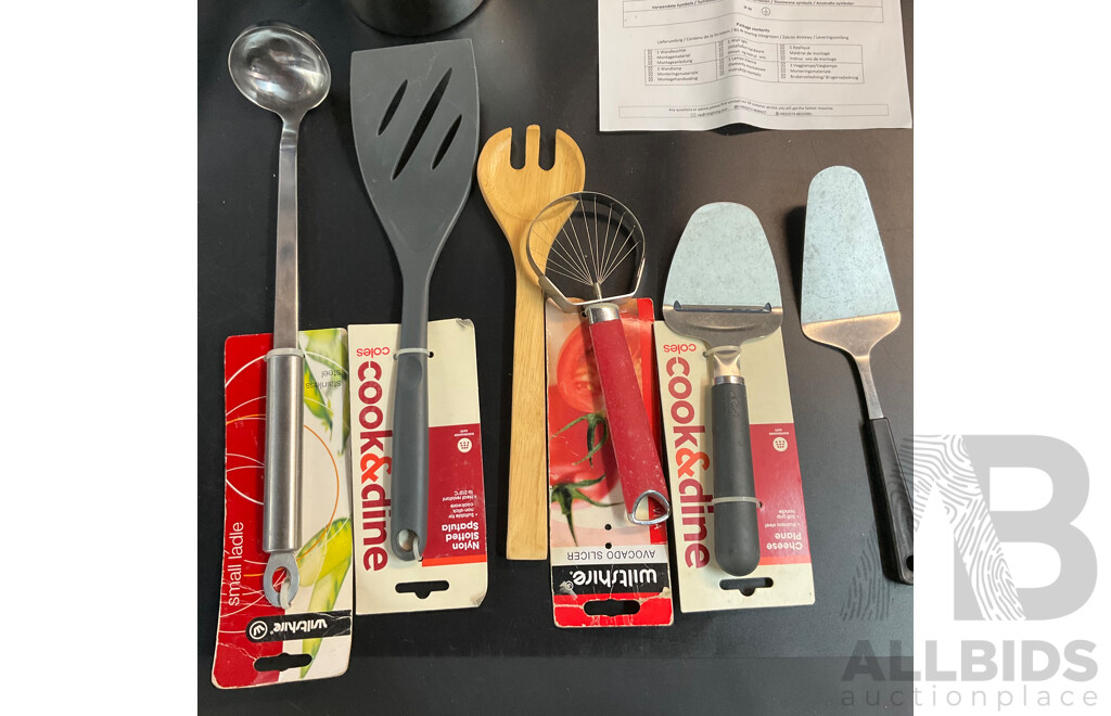 Assorted Household Items Includes Electric Car Washing Machine, Outdoor Light and More