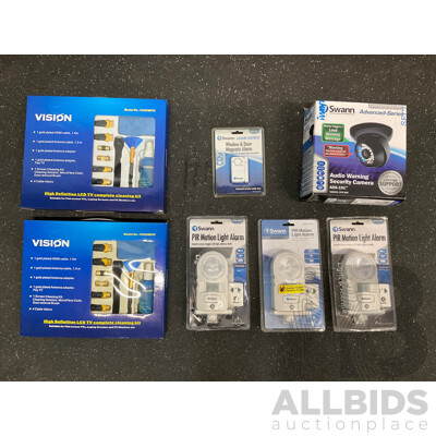 SWANN Security Camera, PIR Motion Light Alarms and Door Magnetic Alarm, VISION Cleaning Kit - Lot of 7 SWANN Security Camera, PIR Motion Light Alarms and Door Magnetic Alarm, VISION Cleaning Kit - Lot of 7
